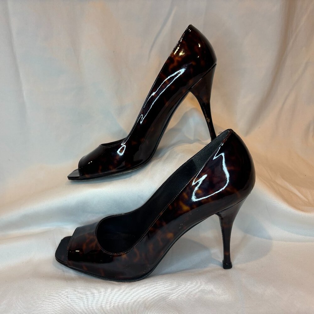 STUART WEITZMAN SZ 8.5 US SQUARE PEEP TOE HEELS